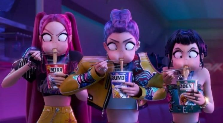 HUNTR/X members Mira, Rumi and Zoey eating cup ramyun in KPop Demon Hunters